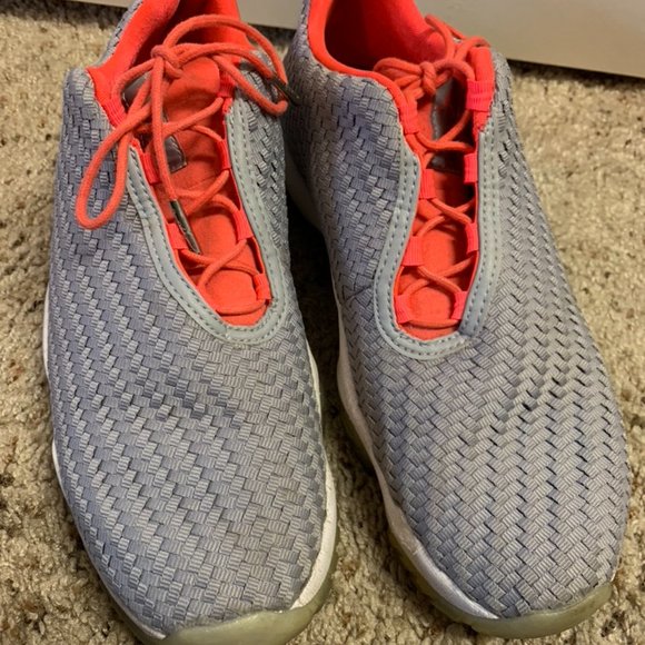 Unique Nike Trainers - Picture 3 of 6